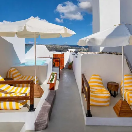 Orasis - Luxury Retreats With Pool & Views Διαμέρισμα