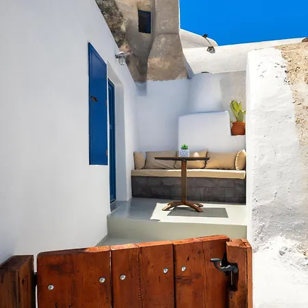 Lägenhet Orasis - Luxury Retreats With Pool & Views *
