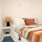 公寓 Orasis House - Luxury Retreats With Pool & Views *